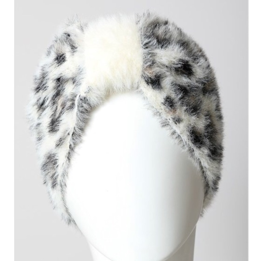Faux Mohair White Leopard Bow Headband Wrap - Picture 2 of 3